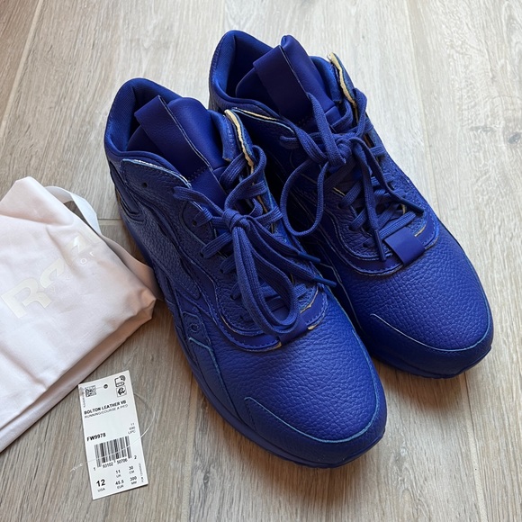 Reebok Victoria Beckham Bolton Leather Size 12M - Picture 2 of 8